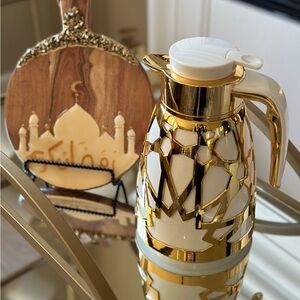 NWT Ramadan Gold and White Thermal Coffee